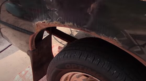 Before rust repair treatment
